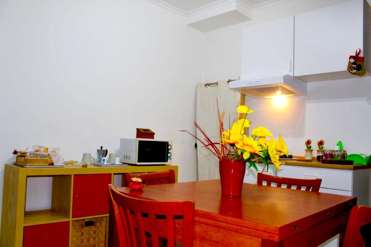 Rooms 166 Naples Luaran gambar